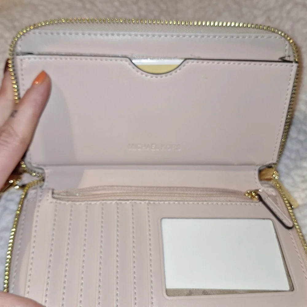 Michael Kors Beige Wristlet‎ Wallet